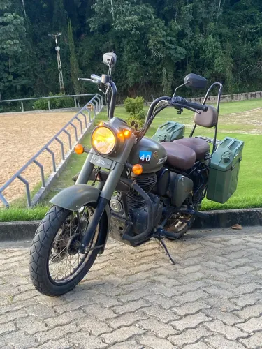 Moto Classic Royal Enfield moto custom