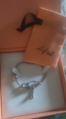 Pulseira Vivara Life + 2 Berloques ?