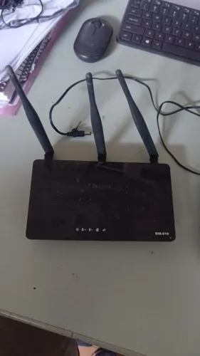 Vende-se roteador D-link
