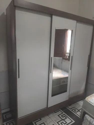 Guarda roupa