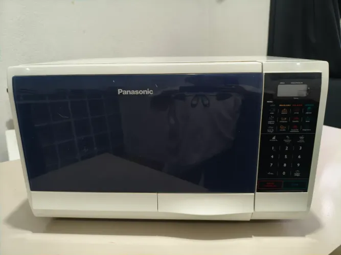 MICROONDAS PANASONIC 25 LITROS 