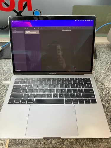 MacBook Pro 2017 modelo A-1708 16gb de RAM