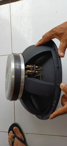 Alto falante triton 15" 1200 wats rms 4ohms 