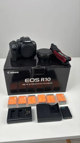 Canon EOS R10 + Adaptador