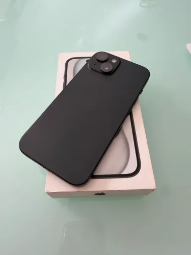 iPhone 15 