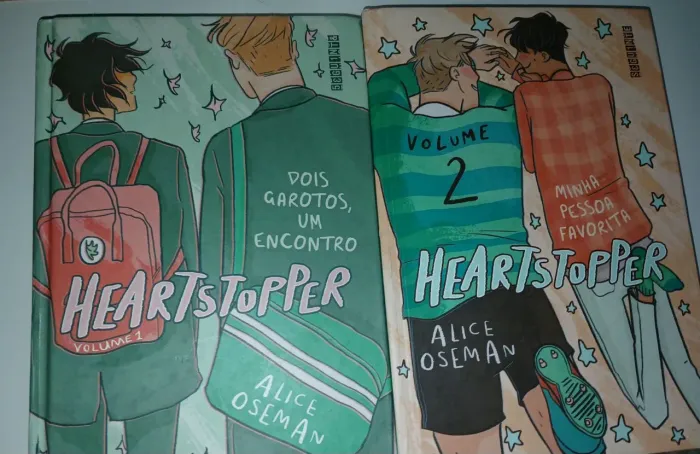 HQs / Graphic Novels Heartstopper ? Volumes 1 e 2 ? USADO 