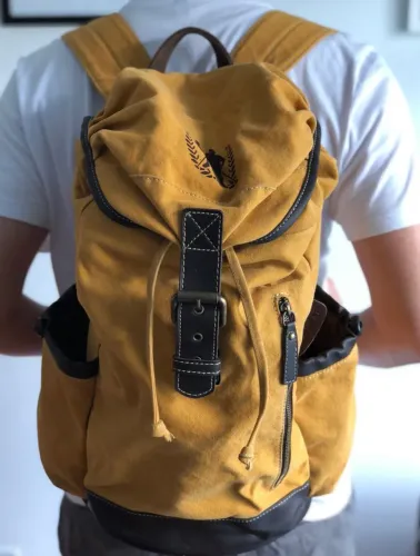 Mochila de viagem ou acampamento polo wear