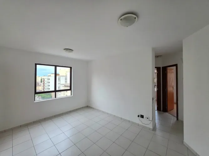 Apartamento à venda, 2 quartos, 1 suíte, 1 vaga, Centro - Divinópolis/MG