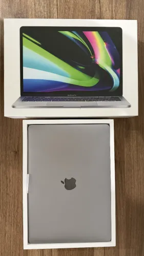 MacBook Pro M2 2022 | 8 GB RAM | SSD 256 GB | Touch Bar