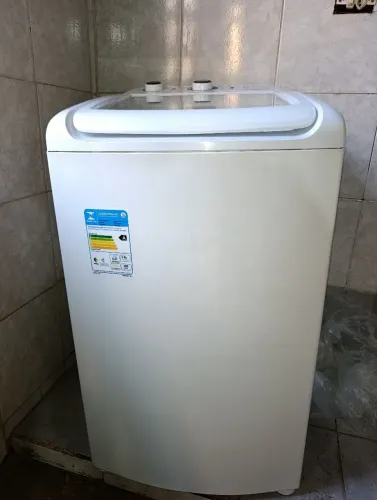 Máquina de lavar nova