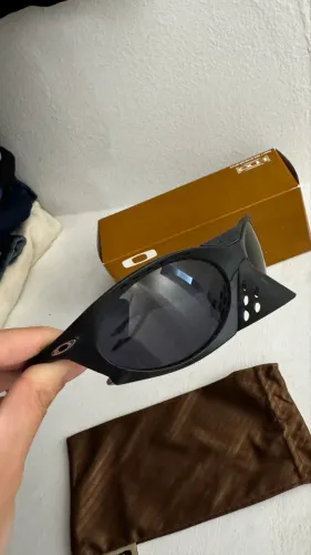 Óculos oakley primeira linha