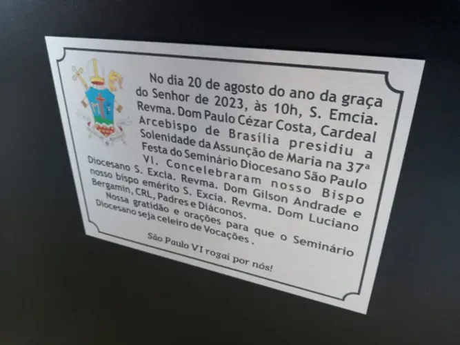 Placas de Homenagem em Aço Inox gravada por fotocorrosão