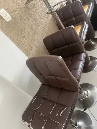 Conjunto com 6 banquetas  (para reformar)