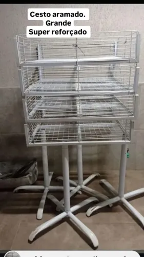 Expositor grande