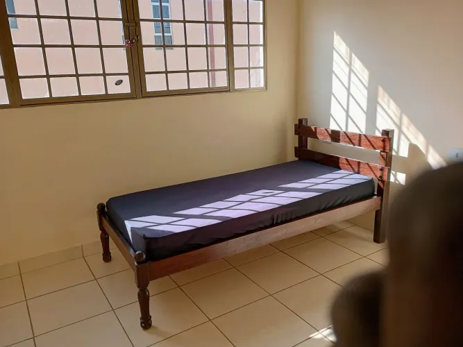 Aluguel de quartos para homens
