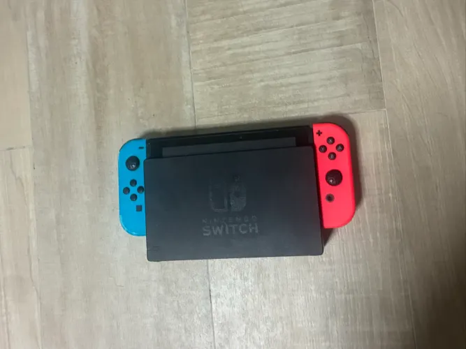 Nintendo Switch Usado