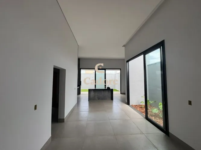 Casa à venda no Grand Ville com 3/4 sendo 03 suítes e 01 com closet