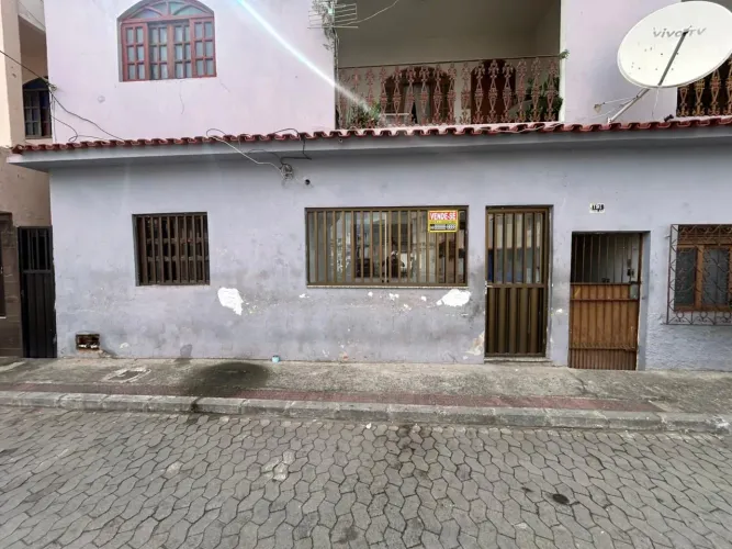Casa à venda - Centro de Vila Velha