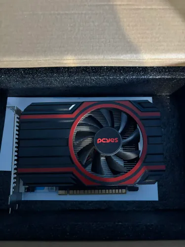 Placa de Vídeo GTX 740 4GB