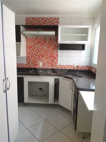 Apartamento à venda com 3 quartos, sendo 1 suíte, no condomínio Portal Do Sol Renascer, Vi