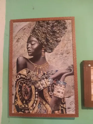 Quadro elegância africana 64 cm