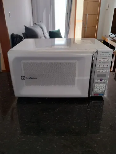 Micro-ondas Electrolux 34L