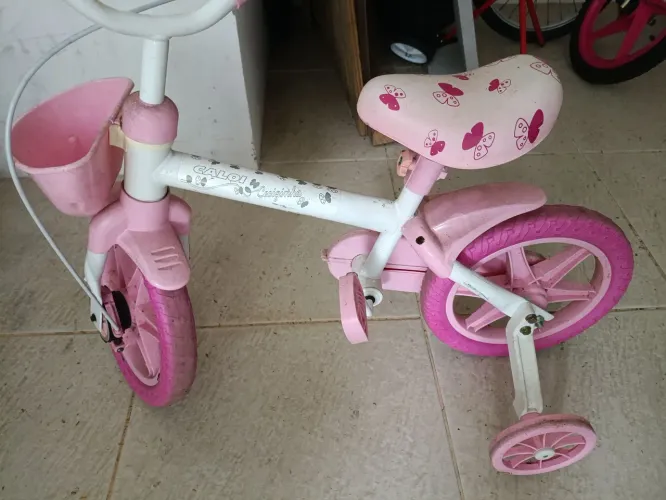Bicicleta infantil até 4 aninhos