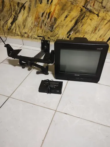 Tv tubo 14 polegadas