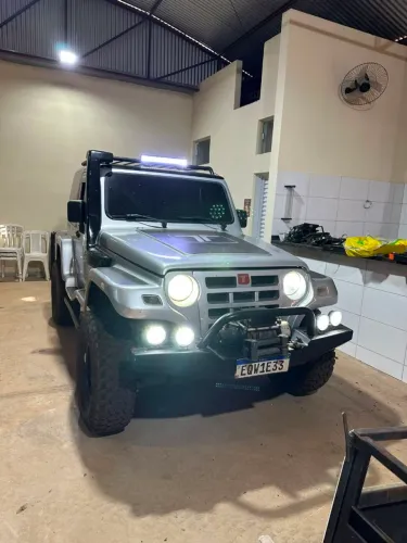 Troller T-4 4X4 3.0 TB Int. Cap. Rígida Diesel 2010