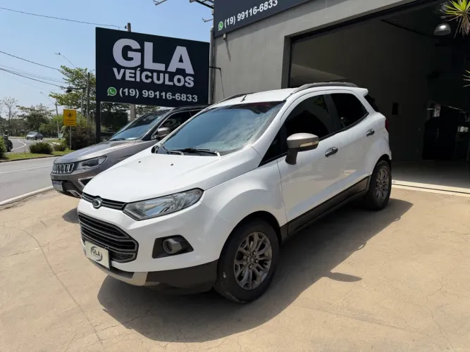 Ford Ecosport Freestyle 1.6 16V Flex 5P 2014