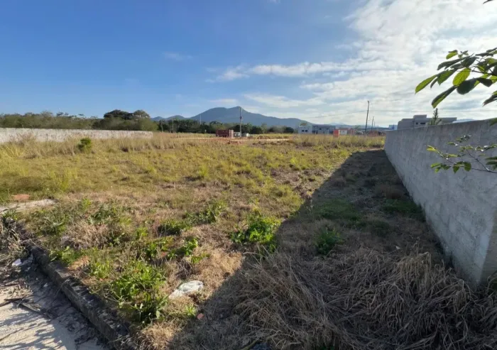 Vendo lote plano de 360 m² no loteamento Nova São José