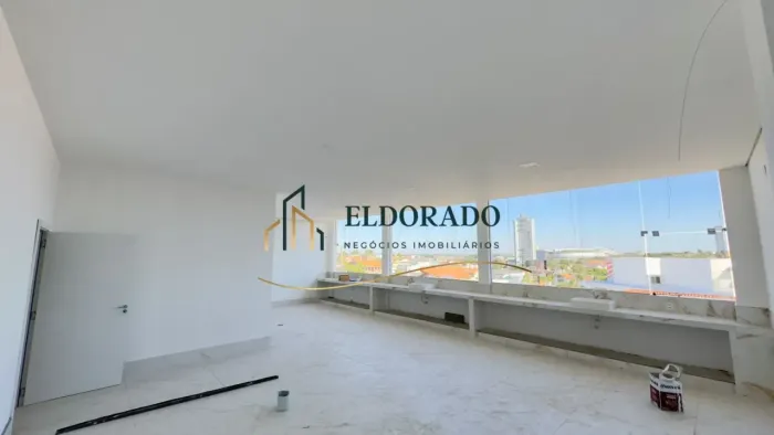 Vende-se ou Aluga-se prédio comercial com 3 pavimentos no Bairro Jardim Cuiabá!