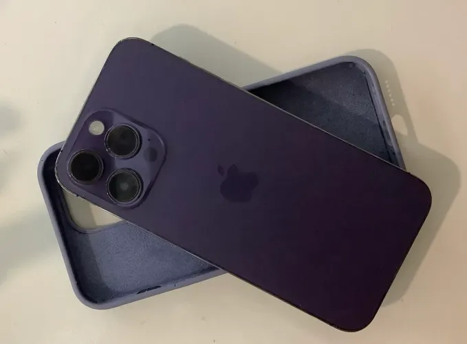 Vendo IPhone 14 Pro Max 1 TB
