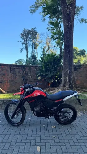 LANDER 250 VERMELHA