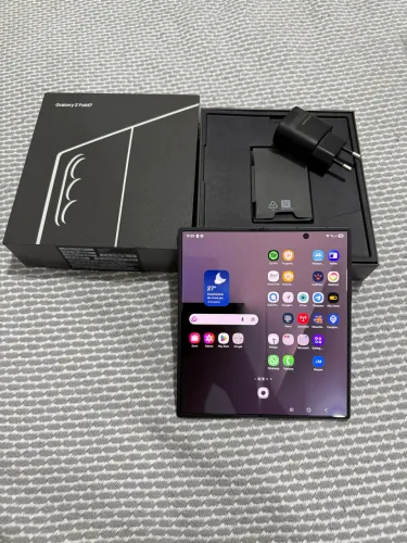 Samsung z fold 7