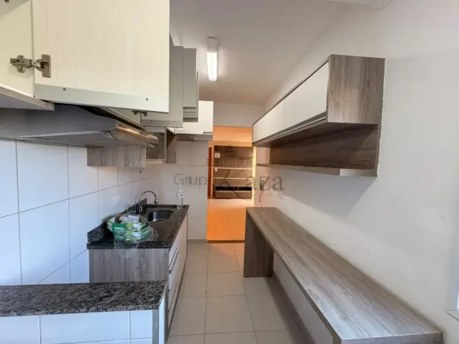 Imóvel para aluguel tem 52 metros quadrados com 2 quartos