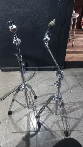 2 estantes de pratos (tama e mapex)