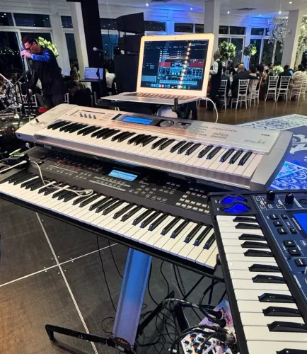 Korg triton Le 61