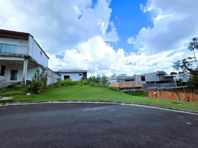 Terreno Condomínio Morada dos Pássaros na Ponta Negra Manaus-AM 282m² Financia