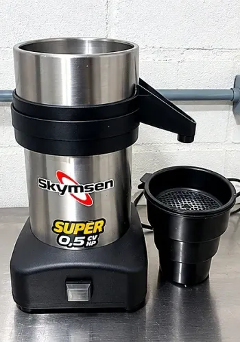 Extrator De Sucos Skymsen SUPER 0,5HP Inox Bivolt 