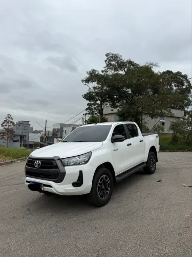 Toyota Hilux CD 4X4 2.8 Diesel Mec. 2022
