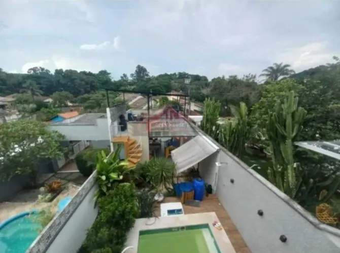 Open House Vende Oportunidade - Casa Duplex c/ 3 Dormitórios Sendo 3 Suítes Em Pendotiba N
