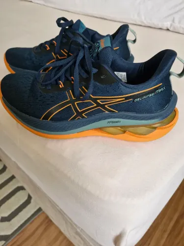 TÊNIS ASICS GEL- KINSEI MAX