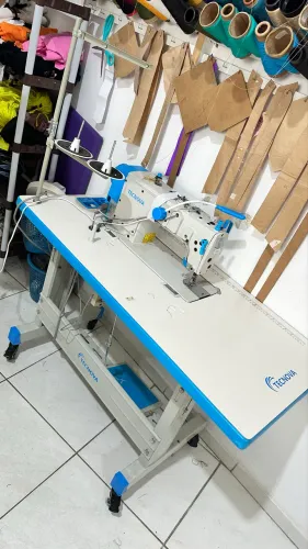 Vendo Máquina Reta Industrial Tecnova Direct Drive