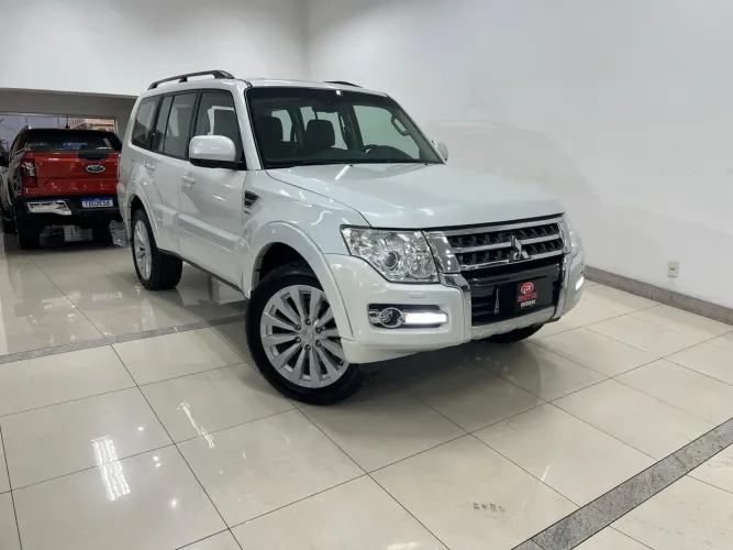 Mitsubishi Pajero HPE Full 3.8 V6 250cv 5P Aut. 2015