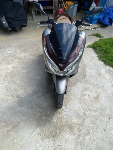 Honda PCX DLX ABS 2022, 4925 KM