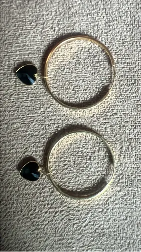 Argola com pingente de OuRo