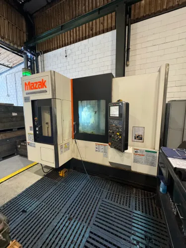 Torno cnc Mazak Integrex 200