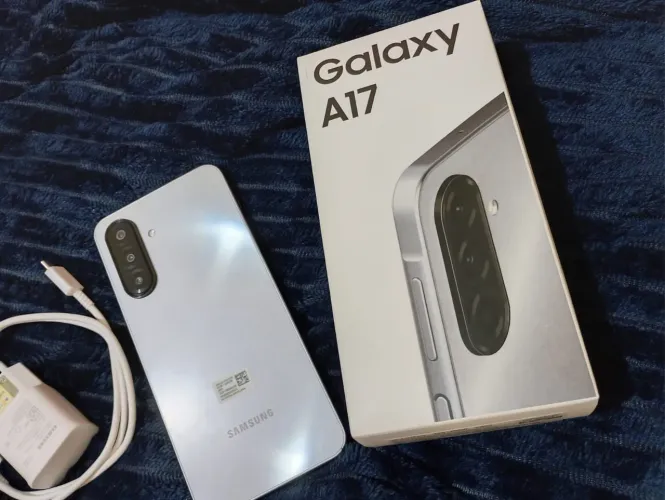 Celular novo na caixa 