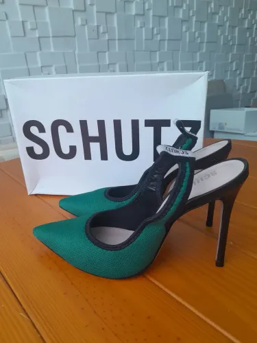 Sapato scarpin Schutz